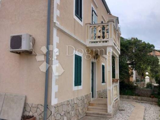 Einfamilienhaus zum Kauf 595.000 € 8 Zimmer 200 m² Mali Lošinj Mali Lošinj 51550