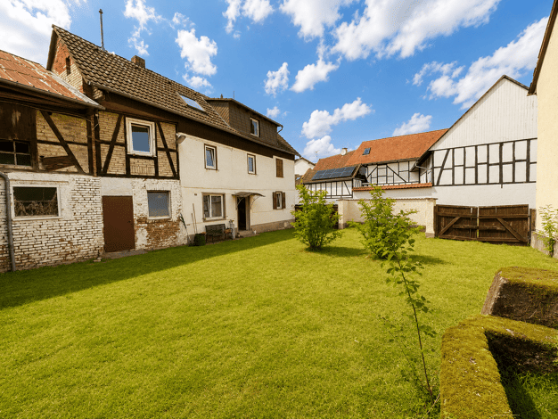 Mehrfamilienhaus zum Kauf 80.000 € 6 Zimmer 123,7 m² 580 m² Grundstück Nieder-Weisel Butzbach 35510