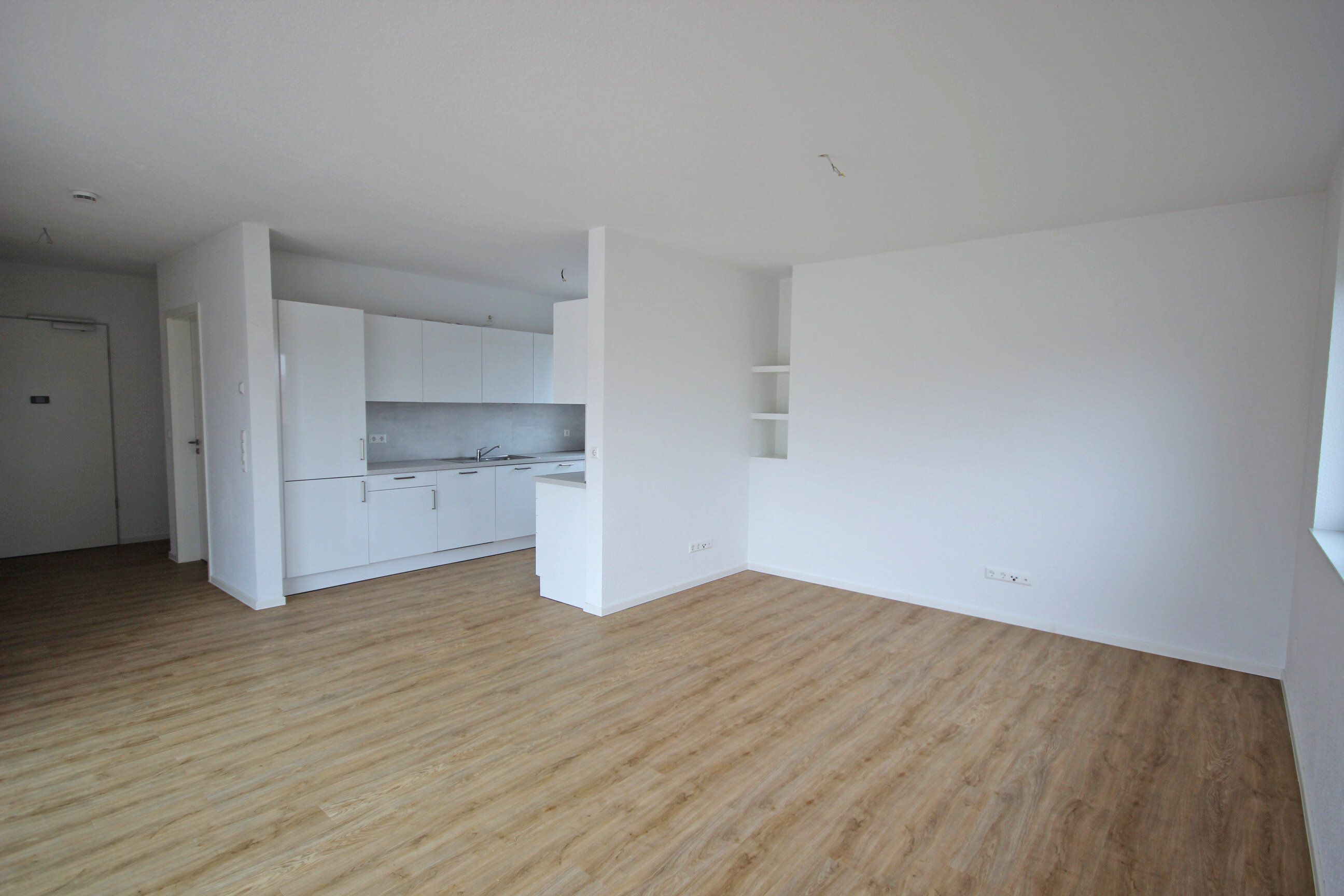 Penthouse zur Miete 955 € 2 Zimmer 79,6 m²<br/>Wohnfläche 2.<br/>Geschoss 15.01.2025<br/>Verfügbarkeit Lehrte - Südost Lehrte 31275