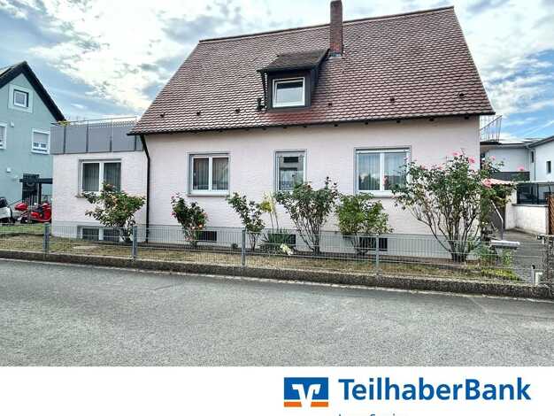 Mehrfamilienhaus zum Kauf 435.000 € 8 Zimmer 140 m² 481 m² Grundstück Wellerstadt Baiersdorf 91083