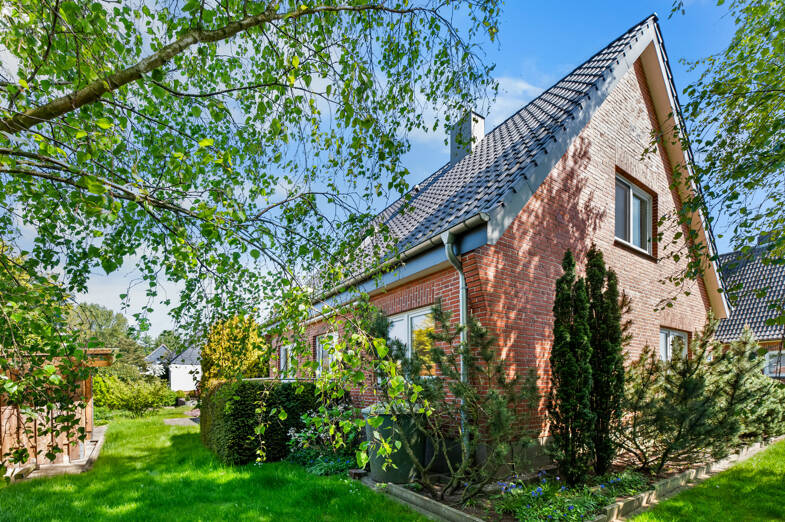Einfamilienhaus zum Kauf 299.000 € 4 Zimmer 126 m² 667 m² Grundstück Norderbrarup 24392
