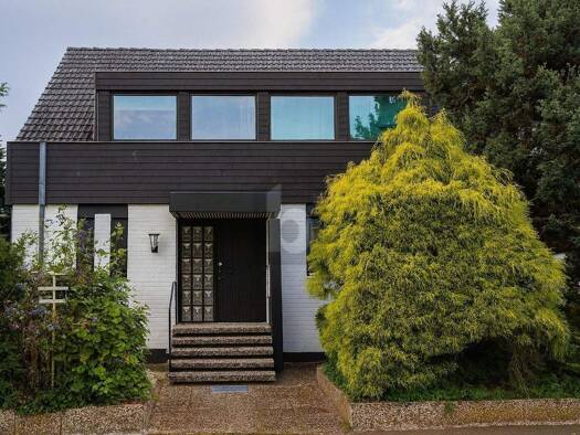 Einfamilienhaus zum Kauf 650.000 € 7 Zimmer 156 m² 634 m² Grundstück Geismar Göttingen 37083