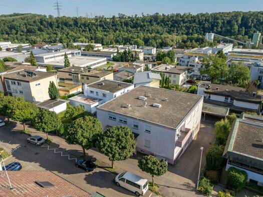 Haus zum Kauf 1.590.000 € 10 Zimmer 330 m² 837 m² Grundstück Neckarweihingen Ludwigsburg 71642