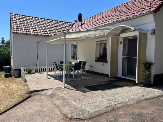 Bungalow zum Kauf 169.000 € 3 Zimmer 80 m² 1.323 m² Grundstück frei ab sofort Mühlstraße 25 Hilst 66957