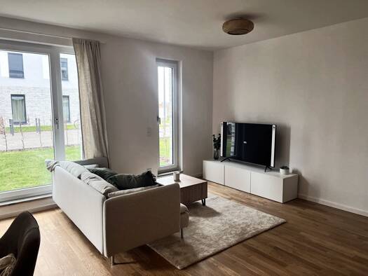 Wohnung zur Miete 730 € 2 Zimmer 55 m² Geschoss EG/10 Schönefeld Schönefeld 12529