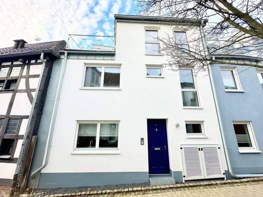 Stadthaus zur Miete 2.340 € 3 Zimmer 122 m² 95 m² Grundstück Hilden 40721