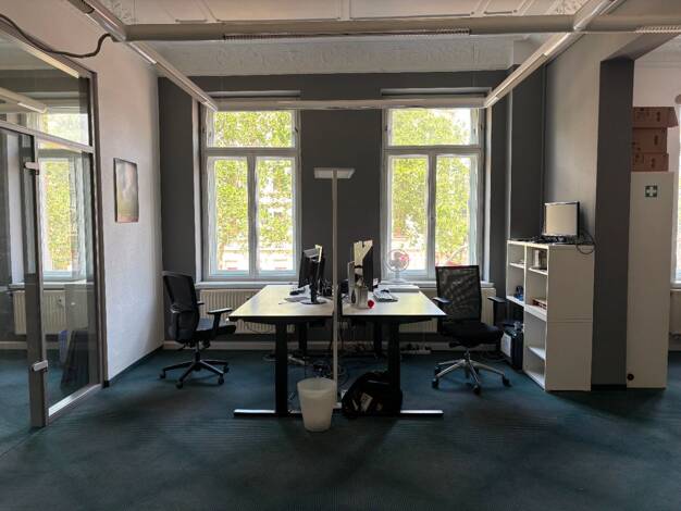 Bürofläche zur Miete provisionsfrei 250 € 4 m² Bürofläche Karl-Liebknecht-Straße Südvorstadt Leipzig 04275