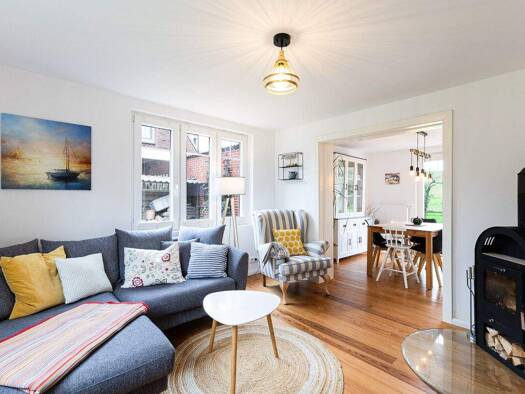 Einfamilienhaus zum Kauf 325.000 € 5,5 Zimmer 103 m² 736 m² Grundstück Brokdorf 25576