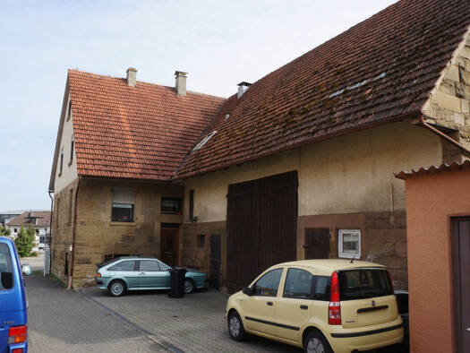Haus zum Kauf 359.000 € 8 Zimmer 160 m² 605 m² Grundstück Pfaffenhofen 74397