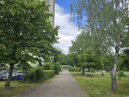 Wohnung zum Kauf 280.000 € 3 Zimmer 96,3 m² 8. Geschoss Hochheim Hochheim 65239