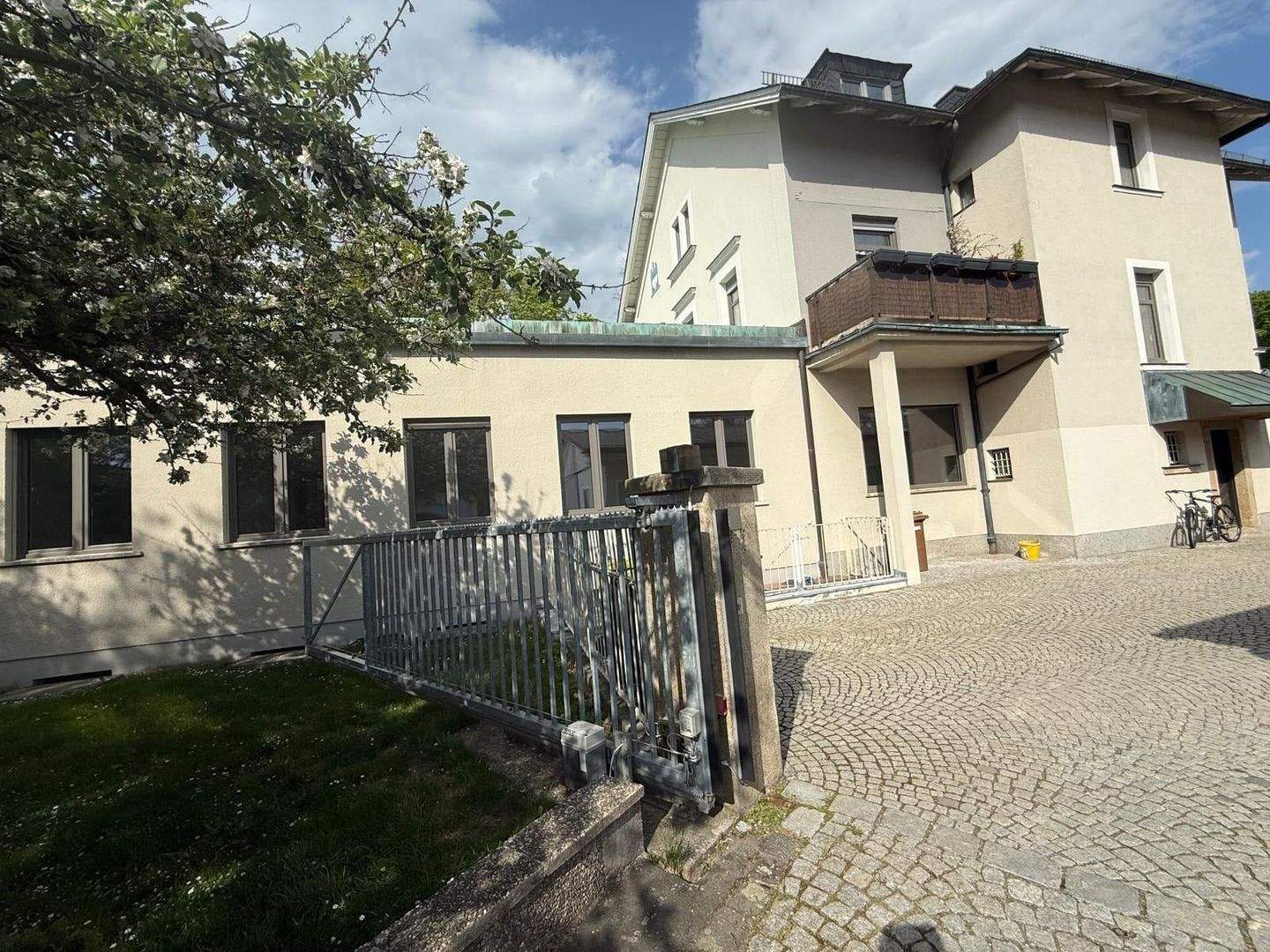Haus zum Kauf - Ansicht 3