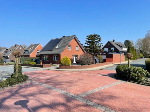 Einfamilienhaus zum Kauf provisionsfrei 370.000 € 5 Zimmer 156 m² 789 m² Grundstück Merzen 49586