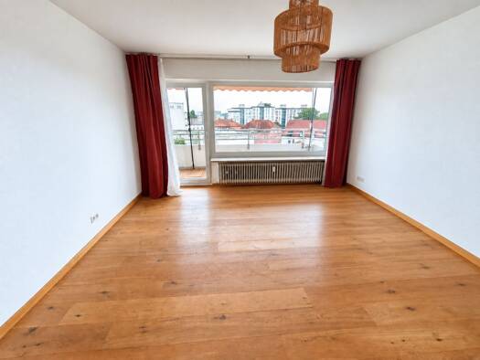 Wohnung zum Kauf 311.000 € 2 Zimmer 70 m² Geschoss 5/8 West Landshut 84034