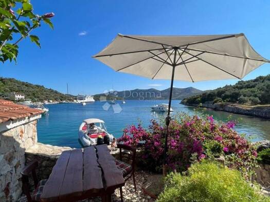 Haus zum Kauf 520.000 € 2 Zimmer 632 m² Rava, Zadar - Okolica Iz - Rava