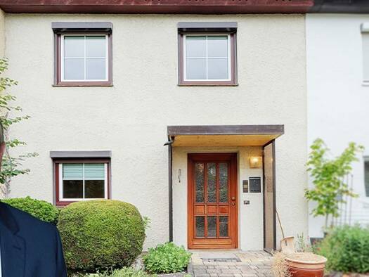 Reihenendhaus zum Kauf 340.000 € 4 Zimmer 93 m² 315 m² Grundstück Pfullingen 72793