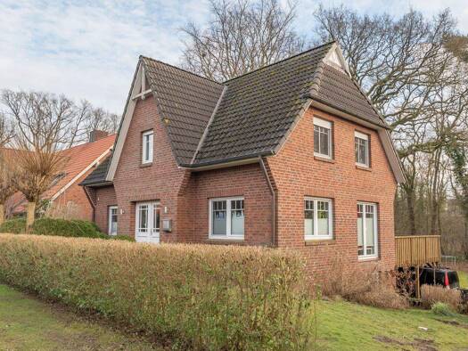 Einfamilienhaus zur Miete 1.200 € 5 Zimmer 130 m² 597 m² Grundstück frei ab 01.04.2026 Hagen Stade-Hagen 21684