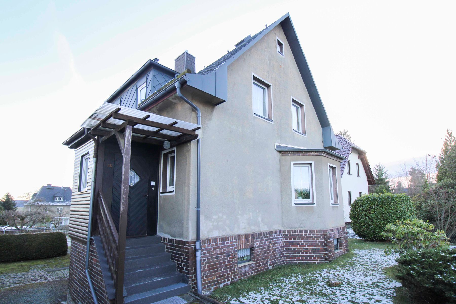 Einfamilienhaus zum Kauf 225.000 € 7 Zimmer 140 m²<br/>Wohnfläche 760 m²<br/>Grundstück Kleinolbersdorf-Altenhain 260 Chemnitz 09128