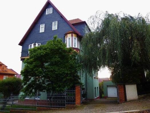 Studio zur Miete 220 € 1 Zimmer 24,4 m² frei ab 01.05.2026 Burgstraße 11 Eisenach 99817