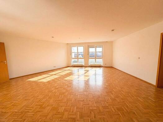 Penthouse zur Miete 1.300 € 4 Zimmer 137,8 m² Geschoss 5/5 frei ab sofort Heilbronn 74072