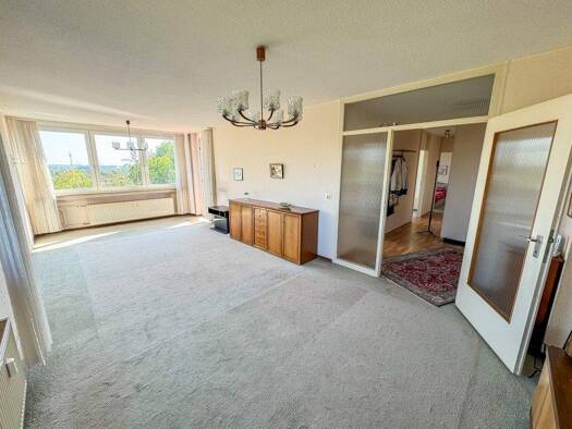 Wohnung zum Kauf 340.000 € 3 Zimmer 90,7 m² 6. Geschoss Eschborn 65760