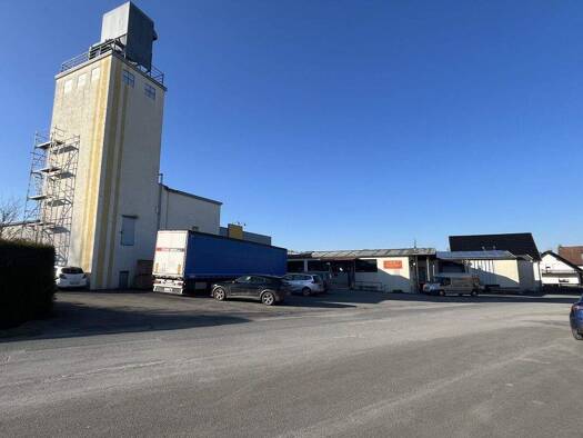 Lagerhalle zum Kauf 700.000 € 10.151 m² Lagerfläche Vinsebeck Steinheim 32839