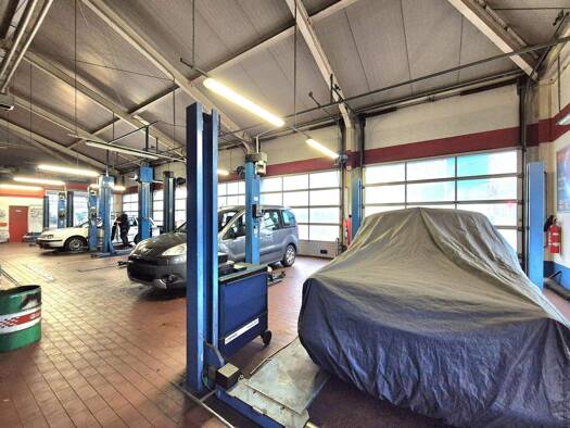 Lagerhalle zur Miete provisionsfrei 2.500 € 380 m² Lagerfläche Hoyerswerda 02977