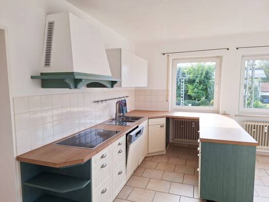 Wohnung zur Miete 1.250 € 3 Zimmer 85 m² frei ab 01.10.2026 Hallwanger Straße 12 Prien Prien am Chiemsee 83209