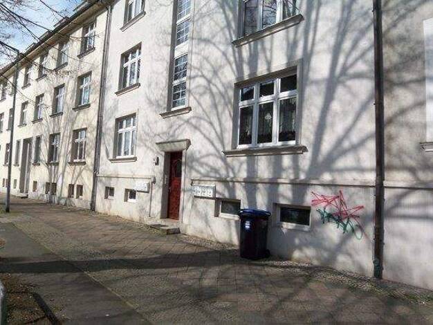 Wohnung zur Miete 525 € 2 Zimmer 58,3 m² Weststadt Schwerin 19059