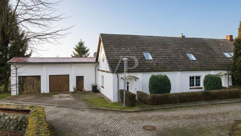 Doppelhaushälfte zum Kauf 299.000 € 5 Zimmer 128 m² 1.552 m² Grundstück Groß Dratow 17192