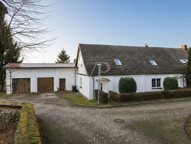 Doppelhaushälfte zum Kauf 279.000 € 5 Zimmer 128 m² 1.552 m² Grundstück Groß Dratow Schloen-Dratow 17192