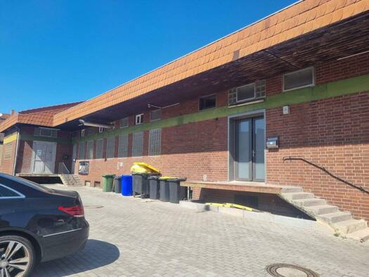 Produktionshalle zum Kauf 439.000 € 455 m² Lagerfläche Stadtmitte Völklingen 66333