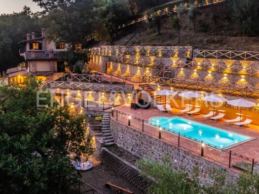 Villa zum Kauf 590.000 € 4 Zimmer 342 m² Tortorici 98078