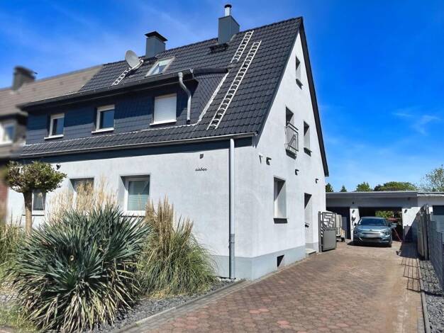 Doppelhaushälfte zum Kauf 429.000 € 5,5 Zimmer 120 m² 1.037 m² Grundstück frei ab sofort König-Ludwig Recklinghausen 45663