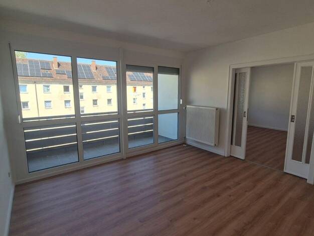 Wohnung zur Miete 800 € 3 Zimmer 74 m² 3. Geschoss Von-der-Tann-Straße 139 Großreuth b Schweinau Nürnberg 90439