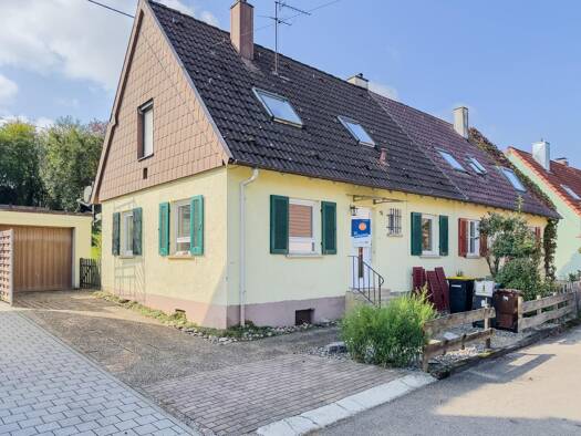 Doppelhaushälfte zum Kauf 360.000 € 5 Zimmer 88 m² 463 m² Grundstück Kirchheim 73230