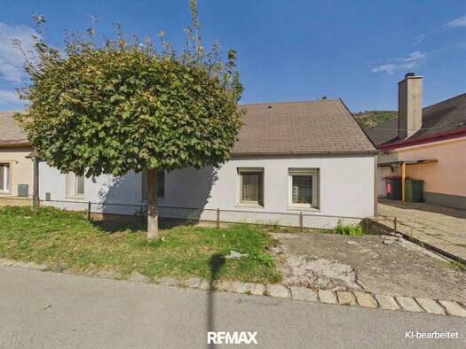 Haus zum Kauf 96.000 € 3 Zimmer 59 m² 299 m² Grundstück Hundsheim 2405