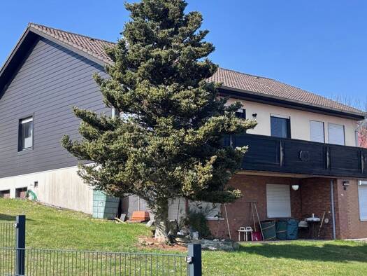 Einfamilienhaus zum Kauf 219.000 € 7 Zimmer 214 m² 733 m² Grundstück Berliner Weg 3 Ermenrod Feldatal 36325