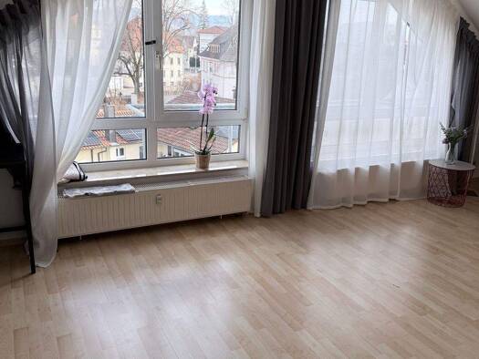 Wohnung zur Miete 580 € 2,5 Zimmer 65 m² 3. Geschoss Hechingen 72379