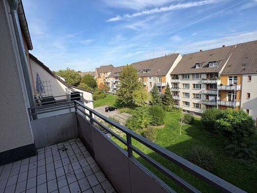 Wohnung zur Miete 610 € 3,5 Zimmer 75,9 m² Geschoss 3/3 frei ab sofort Berliner Str. 150 Frohnhausen Essen 45144