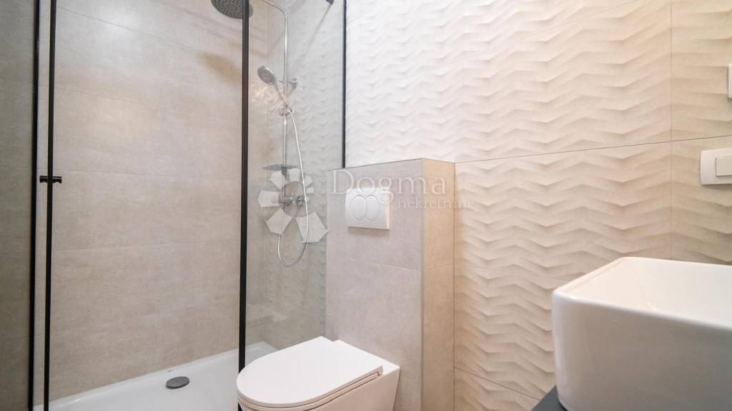 Wohnung zum Kauf 278.000 € 2 Zimmer 86 m² Novalja