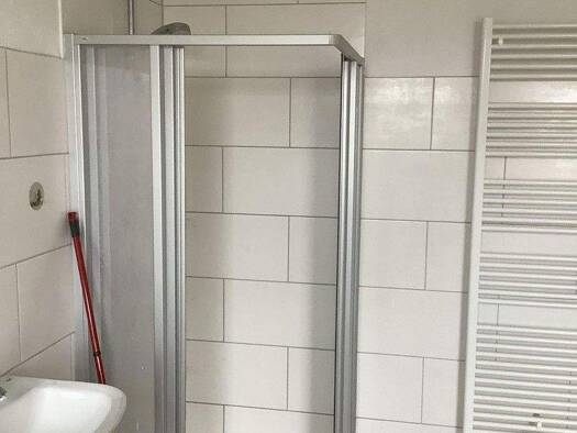 Wohnung zur Miete 450 € 4 Zimmer 90 m² 1. Geschoss Badersleben 38836