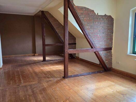 Wohnung zur Miete 640 € 3 Zimmer 112 m² frei ab sofort Dresdener Str. 19 Geringswalde 09326