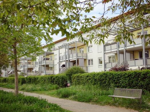 Wohnung zur Miete 556 € 2 Zimmer 61,3 m² 3. Geschoss frei ab 01.12.2026 Rudolf-Schlichtinger-Straße 32 Burgweinting-Harting Regensburg 93055