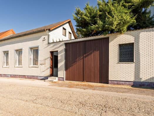 Einfamilienhaus zum Kauf 279.000 € 475 m² Grundstück Groß-Enzersdorf 2301