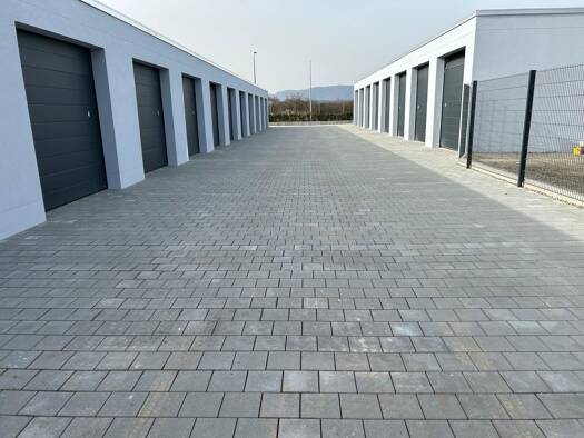 Garage zur Miete provisionsfrei 210 € 21 m² Monaiser Straße 21 Zewen Trier 54294