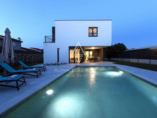Einfamilienhaus zum Kauf 650.000 € 4 Zimmer 160 m² Centar, Pula Pula 52100