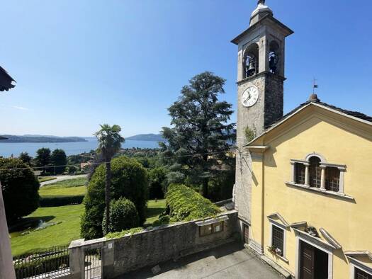 Einfamilienhaus zum Kauf 380.000 € 3 Zimmer 210 m² frei ab sofort Arizzano