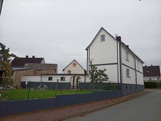 Einfamilienhaus zum Kauf 248.000 € 3 Zimmer 145 m² 391 m² Grundstück frei ab sofort Günterod Bad Endbach 35080