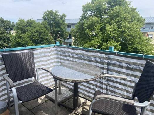 Wohnung zur Miete 850 € 2 Zimmer 54 m² Geschoss 2/3 frei ab sofort Westendstraße 17 Schniegling Nürnberg 90427