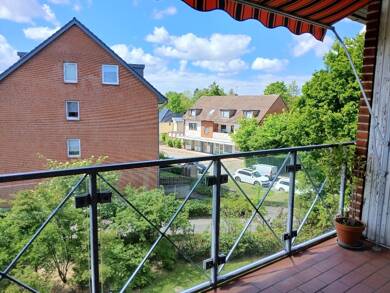 Wohnung zur Miete 750 € 3 Zimmer 90 m² Geschoss 3/4 Mürwik - Friedheim Flensburg 24944